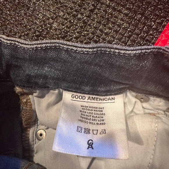 Good American Good Legs size 00/24
Inseam 27” - Picture 5 of 7